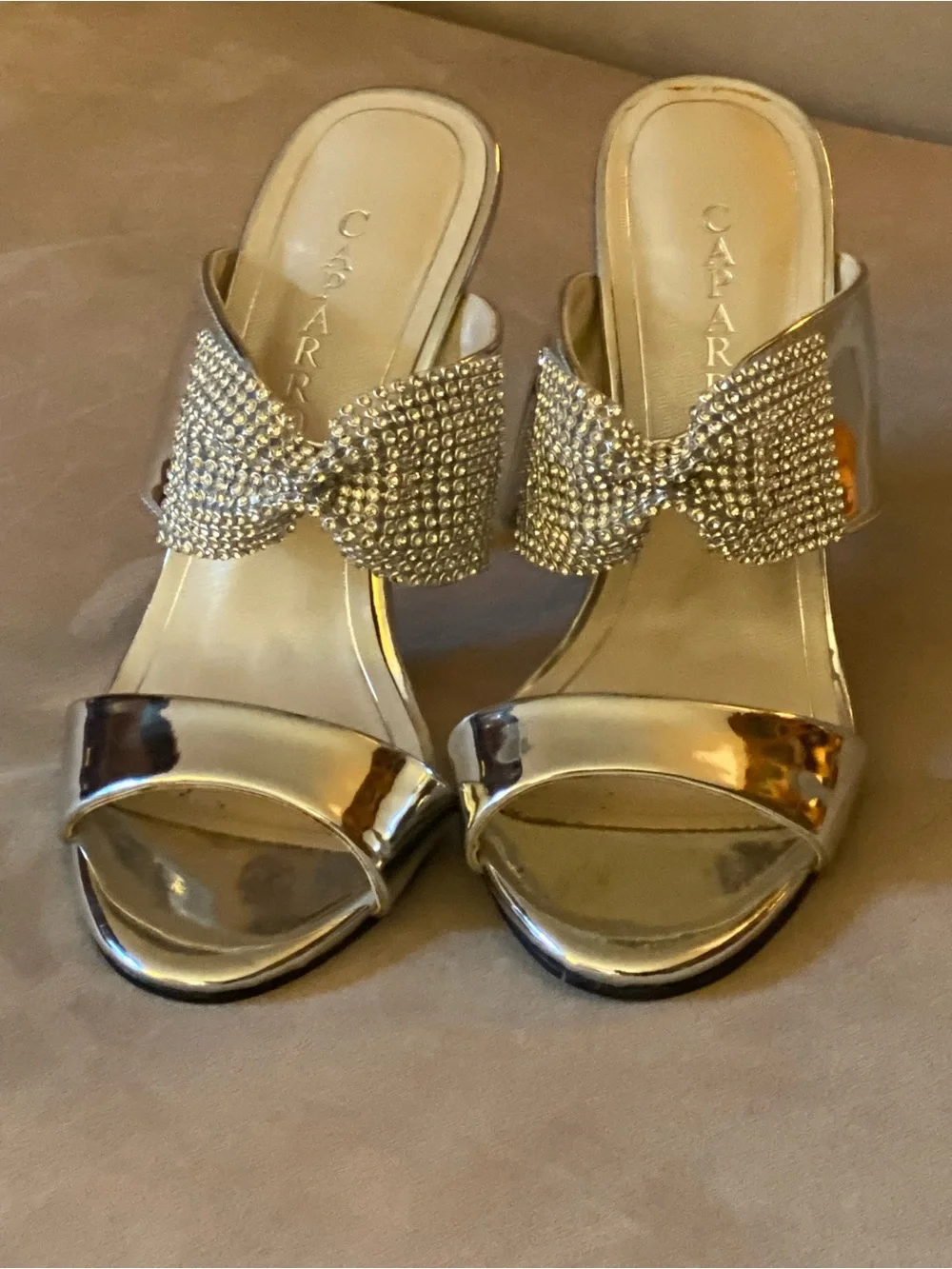 Caparros Harmony Silver Crystal Bow Slide Heels Size 6